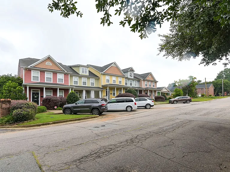 1811 Pulaski St — Photo 30