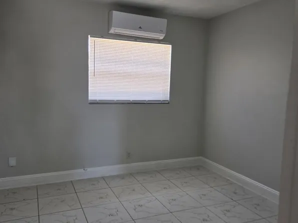 581 NE 34th Ct #A, Fort Lauderdale, FL 33334