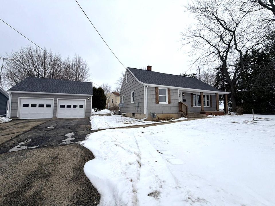 1st image of 377 Evergreen DRIVE