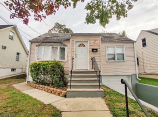 540 Prospect Pl, Lyndhurst, NJ 07071