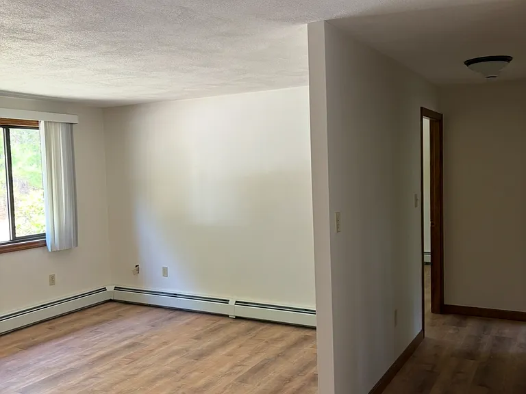 1231 Hill Farm Rd — Photo 3