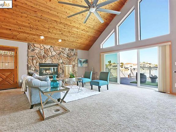 2nd image of 4285 Driftwood Pl