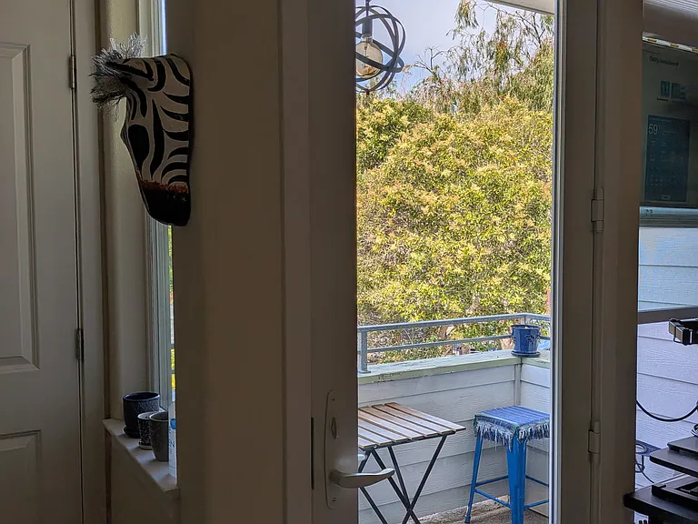224 Laurel St #B202 — Photo 9