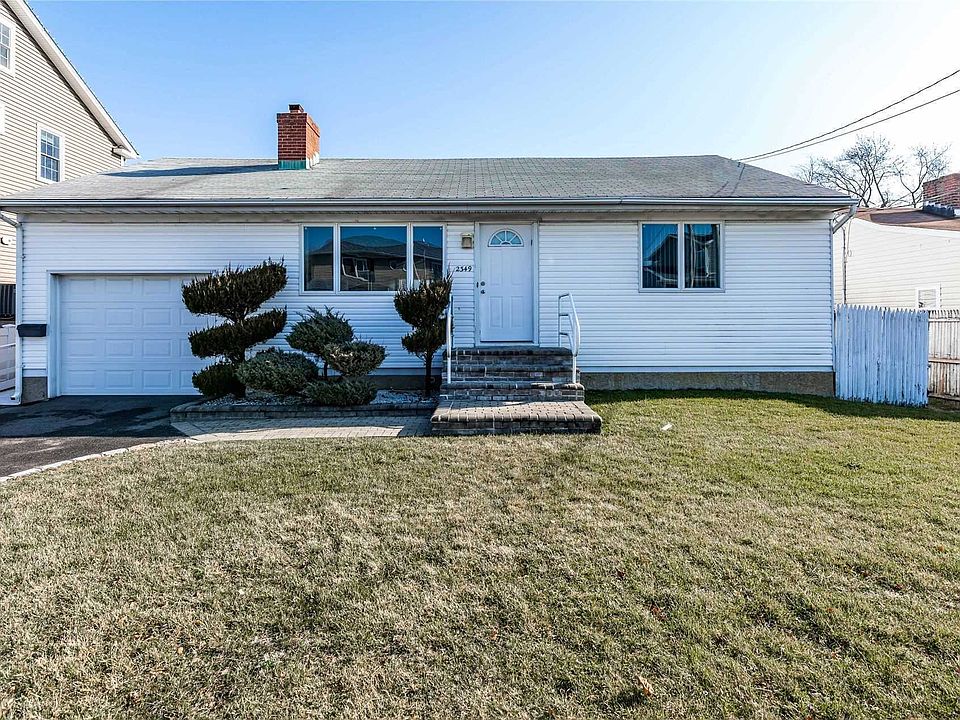 1st image of 2349 Narraganset Ave