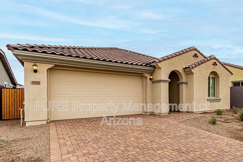 1st image of 3810 N 101st Dr