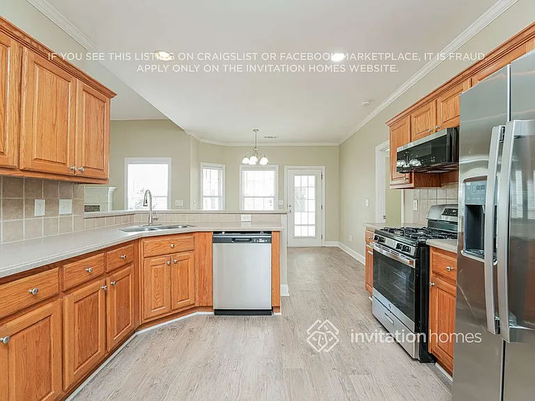 3411 Lena Raechel Cir — Photo 6