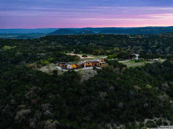 5081 Bandera Highway, Camp Verde, TX 78010