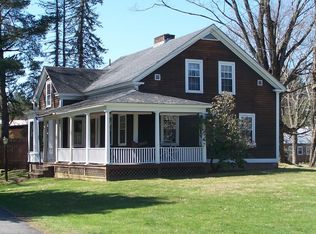 136 Shelburne Rd, Greenfield, MA 01301