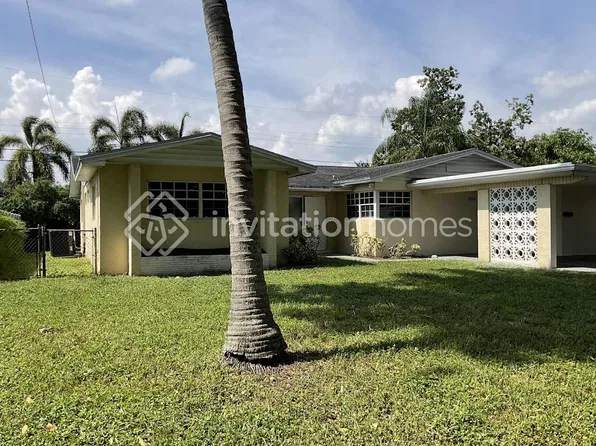200 SW 65th Way, Hollywood, FL 33023