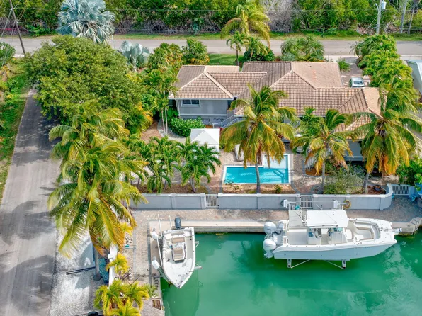 56 Colson Dr, Cudjoe Key, FL 33042