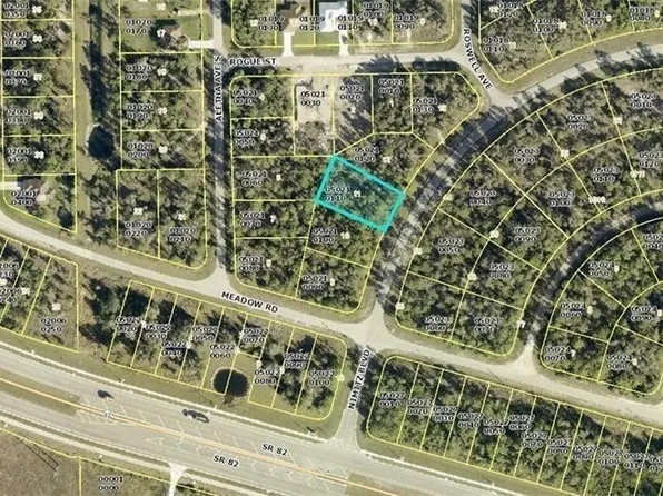 505 Nimitz Blvd, Lehigh Acres, FL 33974