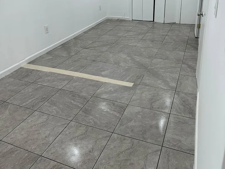 Cochran Pl — Photo 3
