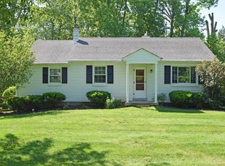 9858 Humphrey Rd, Cincinnati, OH 45242