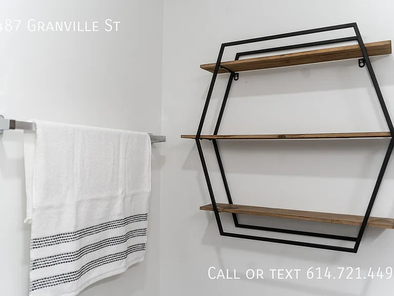 1487 Granville St — Photo 26