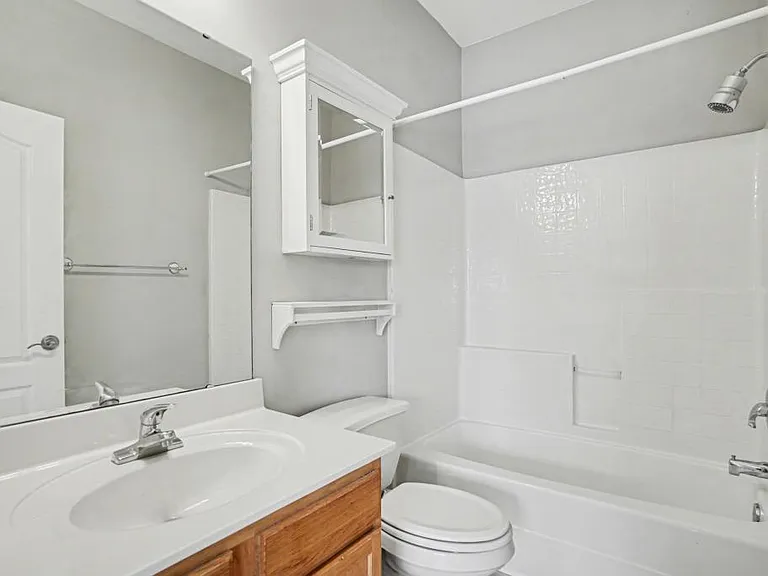 13514 Copley Square Dr — Photo 15