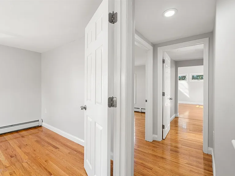 334 E Squantum St — Photo 25