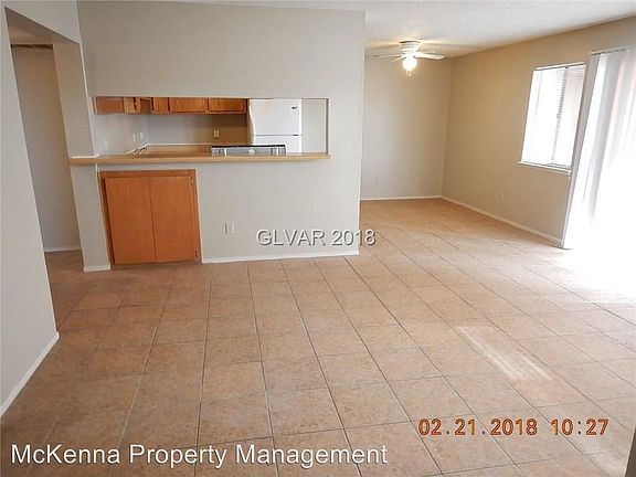2nd image of 3708 Scuba Cir Unit 1