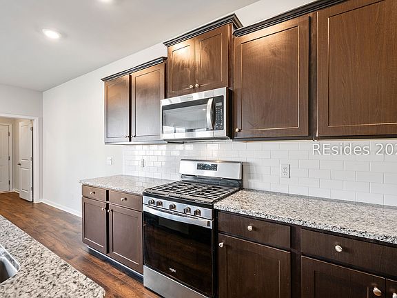 2nd image of 66 Slater Street