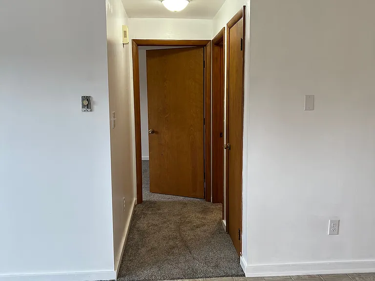 309 W Main St #4 — Photo 4