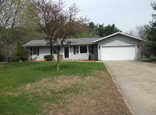 19927 Peach Ridge Rd, Goshen, IN 46526