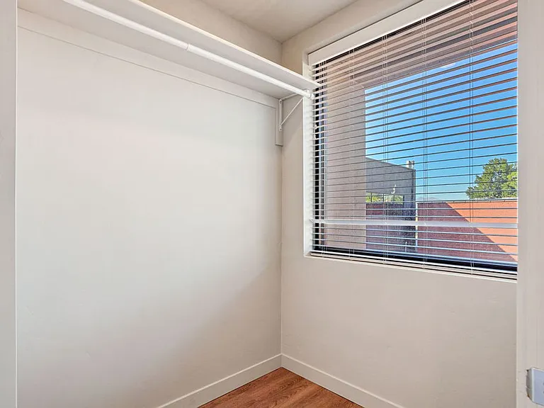 Parkview Lofts — Photo 40