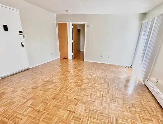 Rented by Papp Realty | media 12