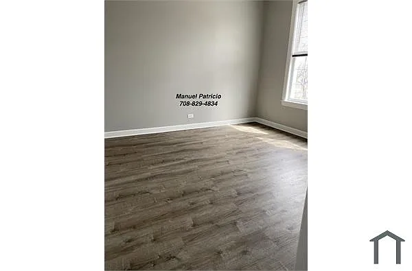 Building Photo - 6610 S Drexel Ave #2