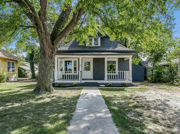 15 W 17th Ave, Hutchinson, KS 67501