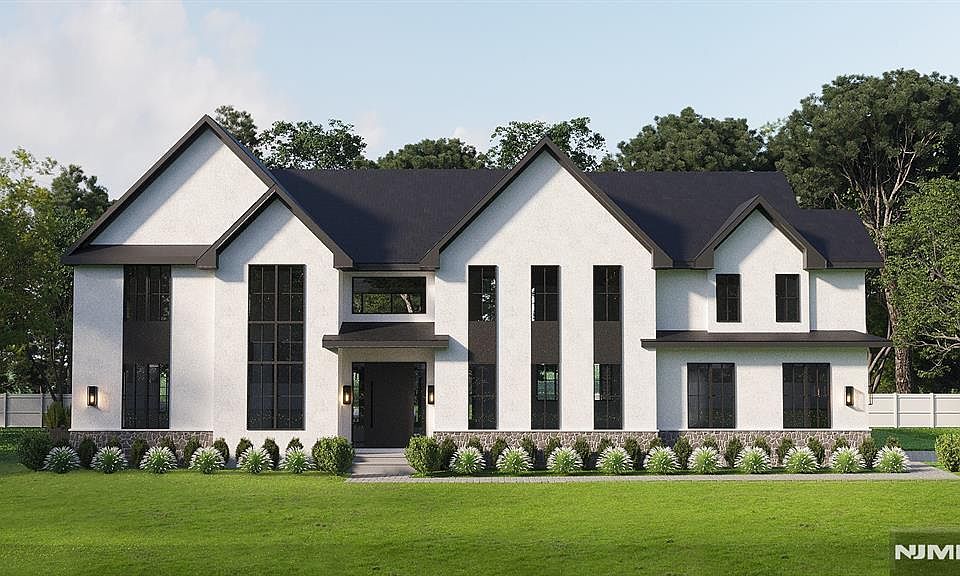 1st image of 3 Central Ave