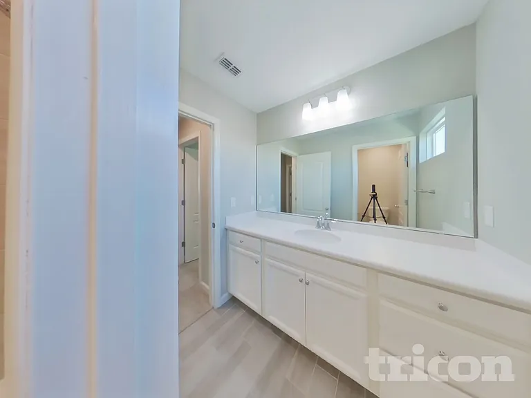 9762 Lemon Grass Ln — Photo 15