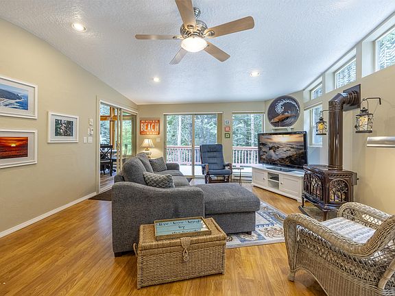 3rd image of 3700 N Highway 101 Unit 82