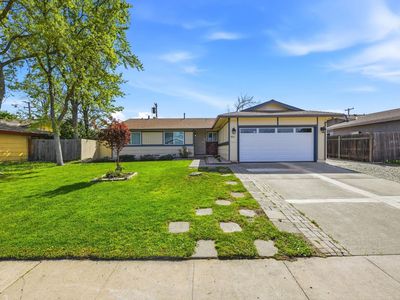7019 Uranus Pkwy, Sacramento, CA, 95823