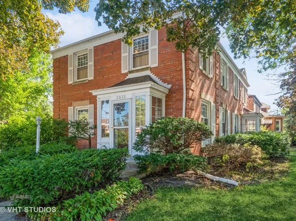 3521 W Arthur Ave, Lincolnwood, IL 60712