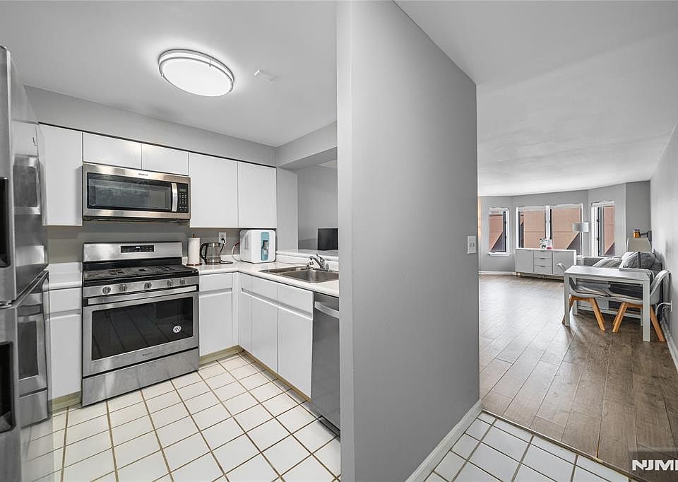 1st image of 503 Hancock Ct #M503