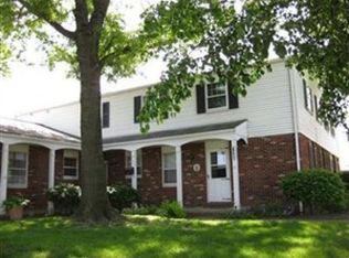 1368 Athena Dr, Kent, OH 44240