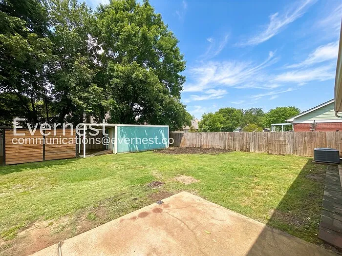 2912 Waverly Dr — Photo 26