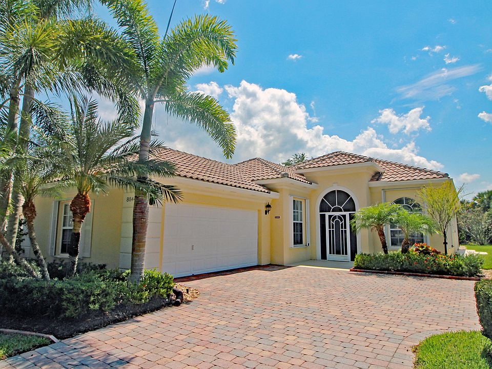 1st image of 8844 SE Retreat Drive