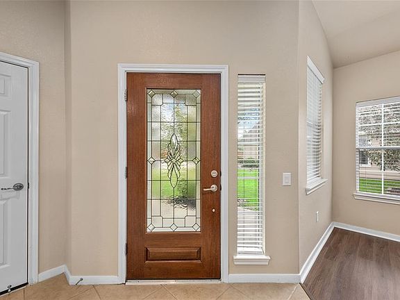 4th image of 25215 Taylor Park Ln