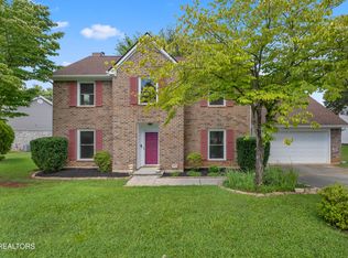 8745 Shoreham Blvd, Knoxville, TN 37922