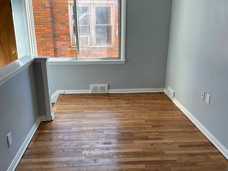 Upstairs Bedroom Suite