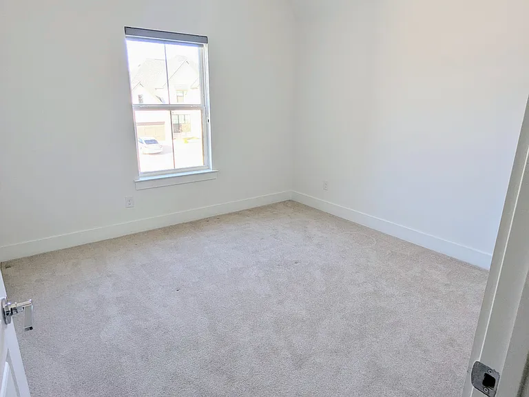 749 Pentonville Ln — Photo 20