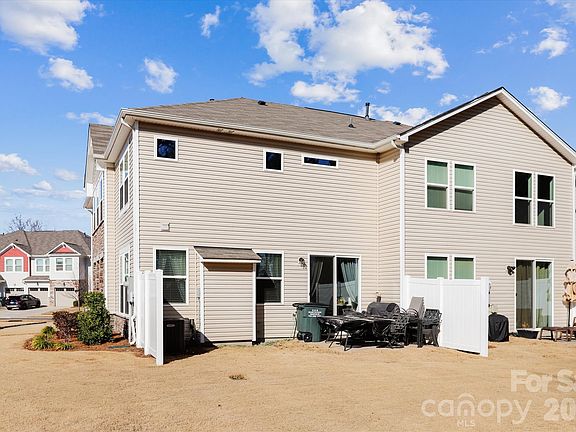 4th image of 1304 Southern Sugar Dr