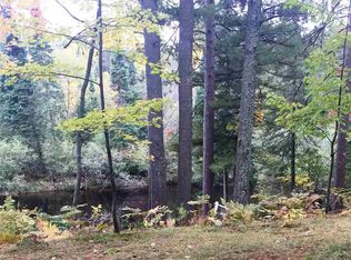 274 Riverside Rd, Marquette, MI 49855