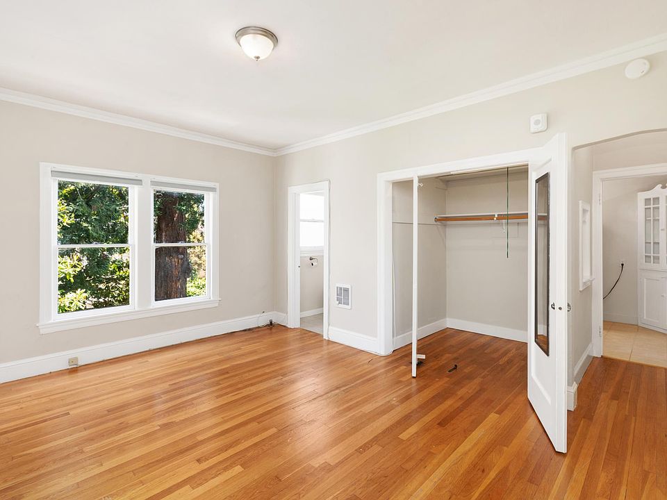 1st image of 2040 Jefferson St APT 206