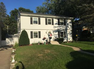 157 Lovejoy Ave, Waterloo, IA 50701