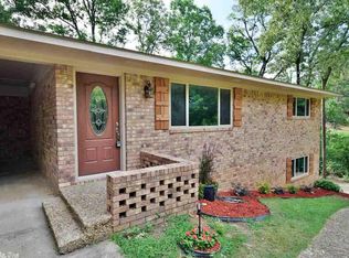 1405 Richard St, Hot Springs, AR 71913