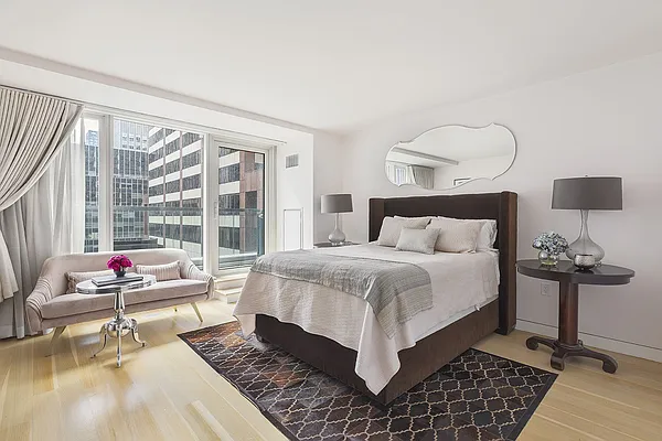 Sold by Compass | media 7