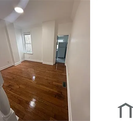 2406 E Harold St — Photo 6