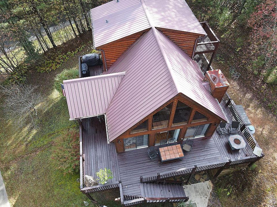 2nd image of 112 Pineview Ln
