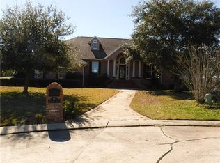 17 La Quinta Dr, Slidell, LA 70458